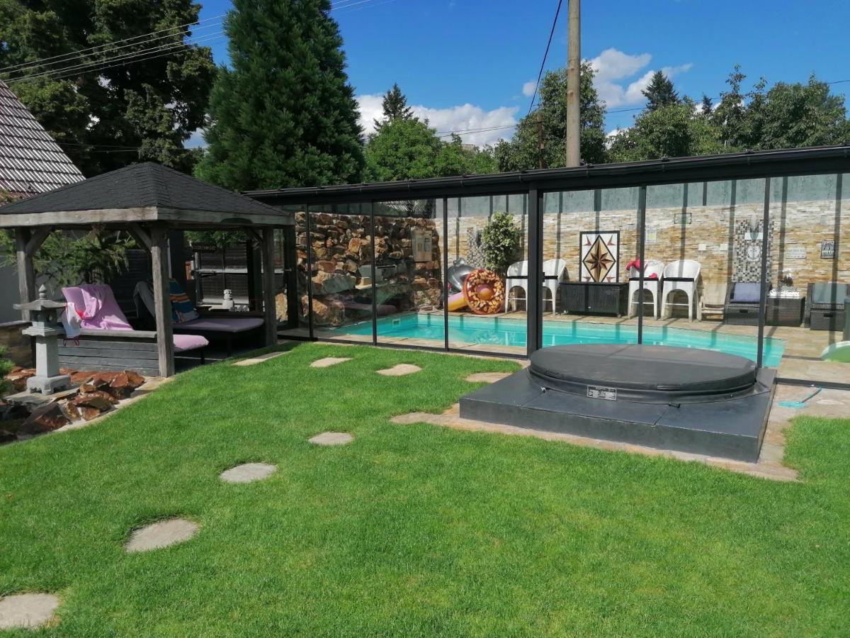 Villa Aspen Kamenny Ujezd  Exterior foto